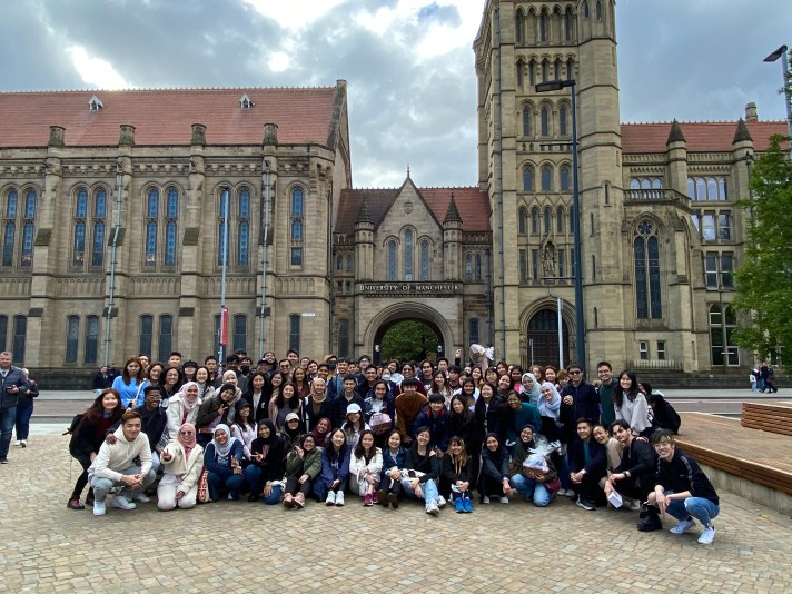 Ohana Ber-bonding: Welcome to Manchester!