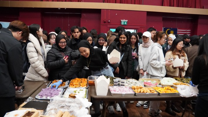 Embracing the Spirit of Ramadan at Bazaar Malam: Where Culture and Flavor Unite!